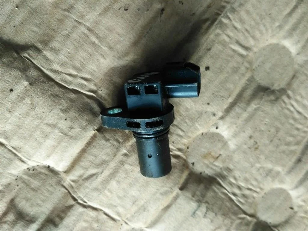 Б.у. датчик распредвала MITSUBISHI OUTLANDER XL CW6W MITSUBISHI OUTLANDER XL CW6W 6B31 2008