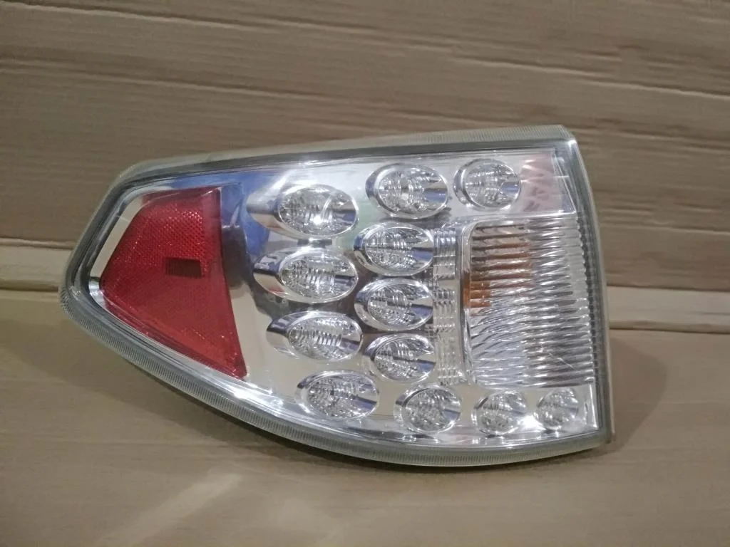 Б.у. фонарь наружный SUBARU IMPREZA GH SUBARU IMPREZA GH EJ255 turbo 2008