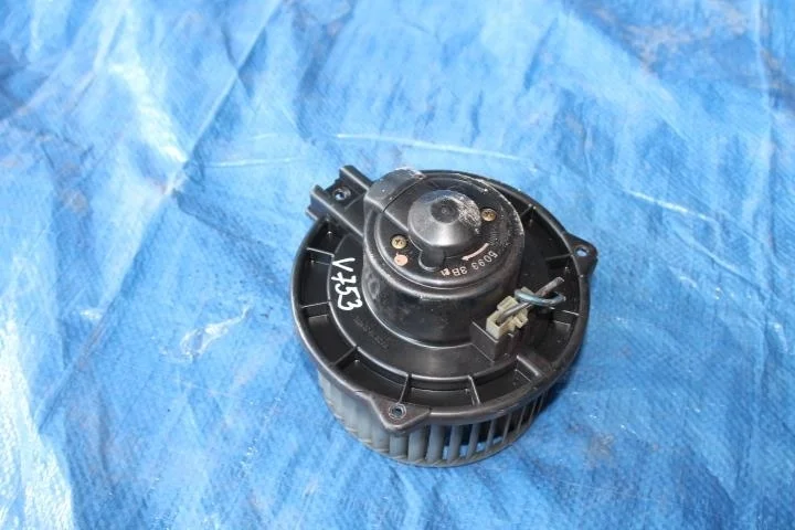 Б.у. мотор печки MITSUBISHI PAJERO V75W MITSUBISHI PAJERO V75W 6G74GDI 2000