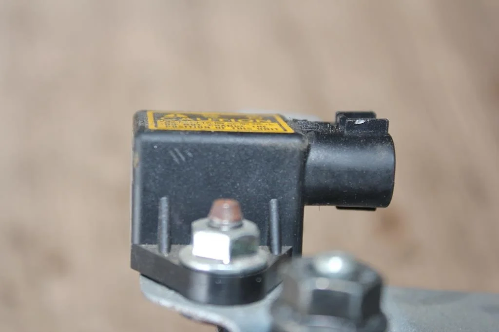 Б.у. датчик курсовой устойчивости NISSAN JUKE F15E NISSAN JUKE F15E MR16DDT 2012