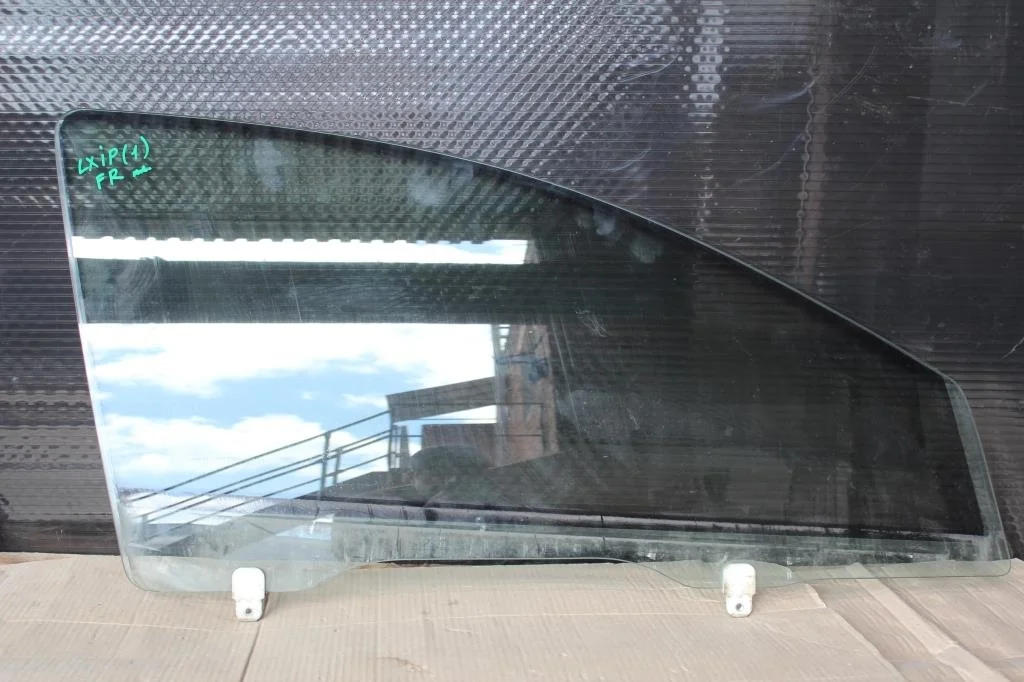 Б.у. стекло двери MITSUBISHI LANCER CY2A MITSUBISHI LANCER CY2A 4A91 2006-