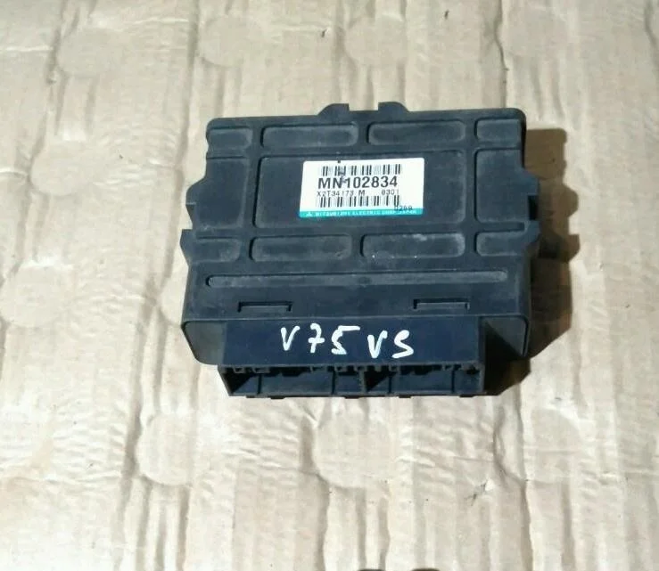 Б.у. блок управления abs MITSUBISHI PAJERO V75W MITSUBISHI PAJERO V75W 6G74 2000-2006