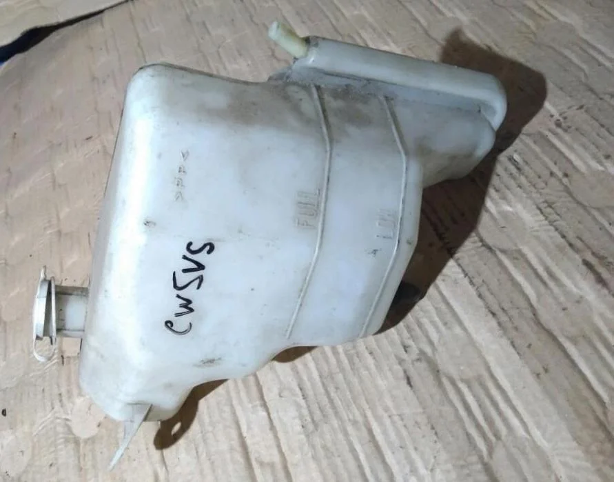 Б.у. бачок расширительный MITSUBISHI OUTLANDER XL CW5W MITSUBISHI OUTLANDER XL CW5W 4B12 2006-2012