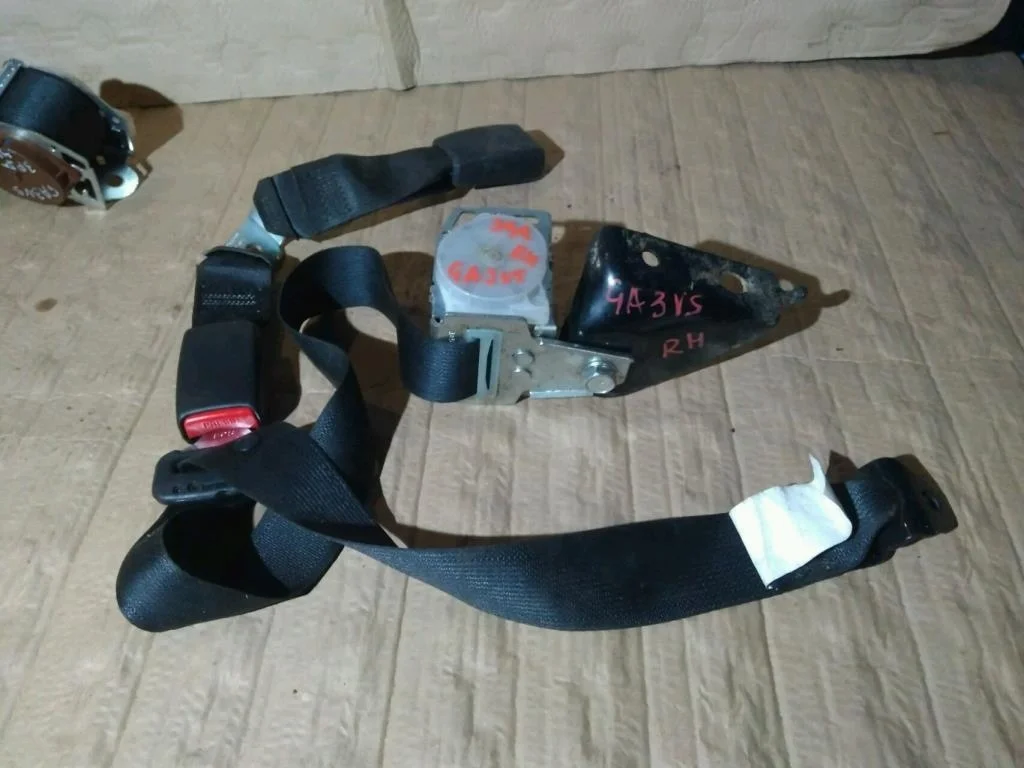 Б.у. ремень безопасности MITSUBISHI ASX GA3W MITSUBISHI ASX GA3W 4B10 2010-2014