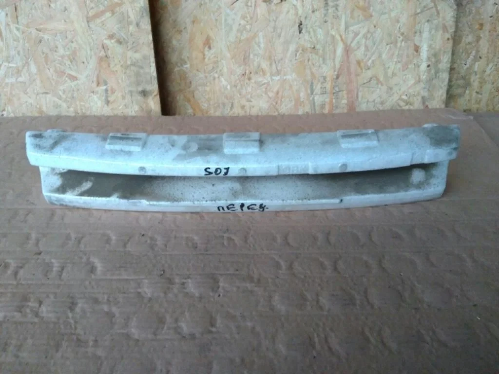 Б.у. наполнитель бампера переднего SUBARU LEGACY/ OUTBACK B13 SUBARU LEGACY/ OUTBACK B13 EZ30 2006