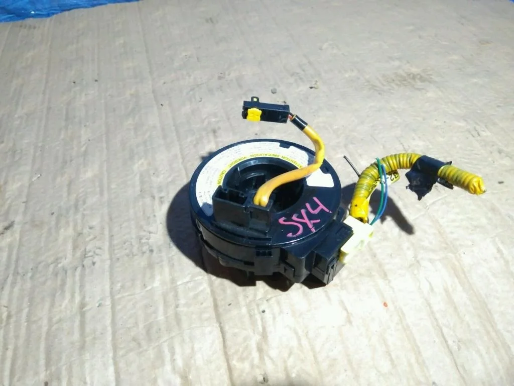 Б.у. шлейф рулевой SUZUKI SX4 YA11S SUZUKI SX4 YA11S M15A 2007