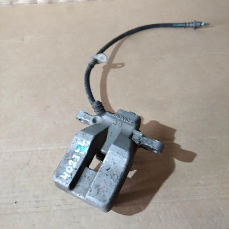 Б.у. суппорт TOYOTA CAMRY V40 ACV40 TOYOTA CAMRY V40 ACV40 2AZ 2008