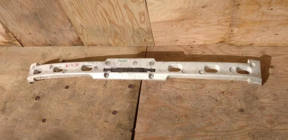 Б.у. наполнитель бампера заднего TOYOTA CAMRY V30 ACV30 TOYOTA CAMRY V30 ACV30 2AZ 2005