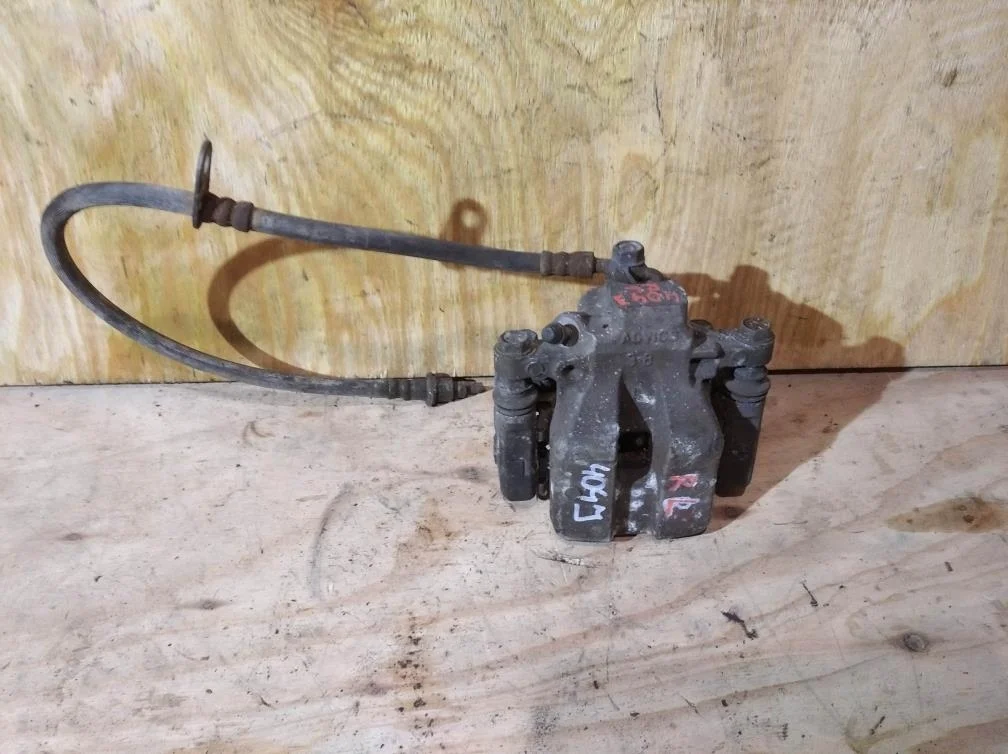 Б.у. суппорт TOYOTA CAMRY V40 ACV40 TOYOTA CAMRY V40 ACV40 2AZ 2007