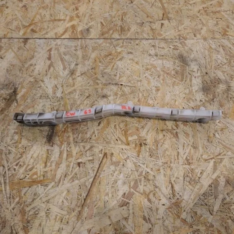 Б.у. крепление бампера зад MITSUBISHI OUTLANDER XL CW6W MITSUBISHI OUTLANDER XL CW6W 6B31 2009