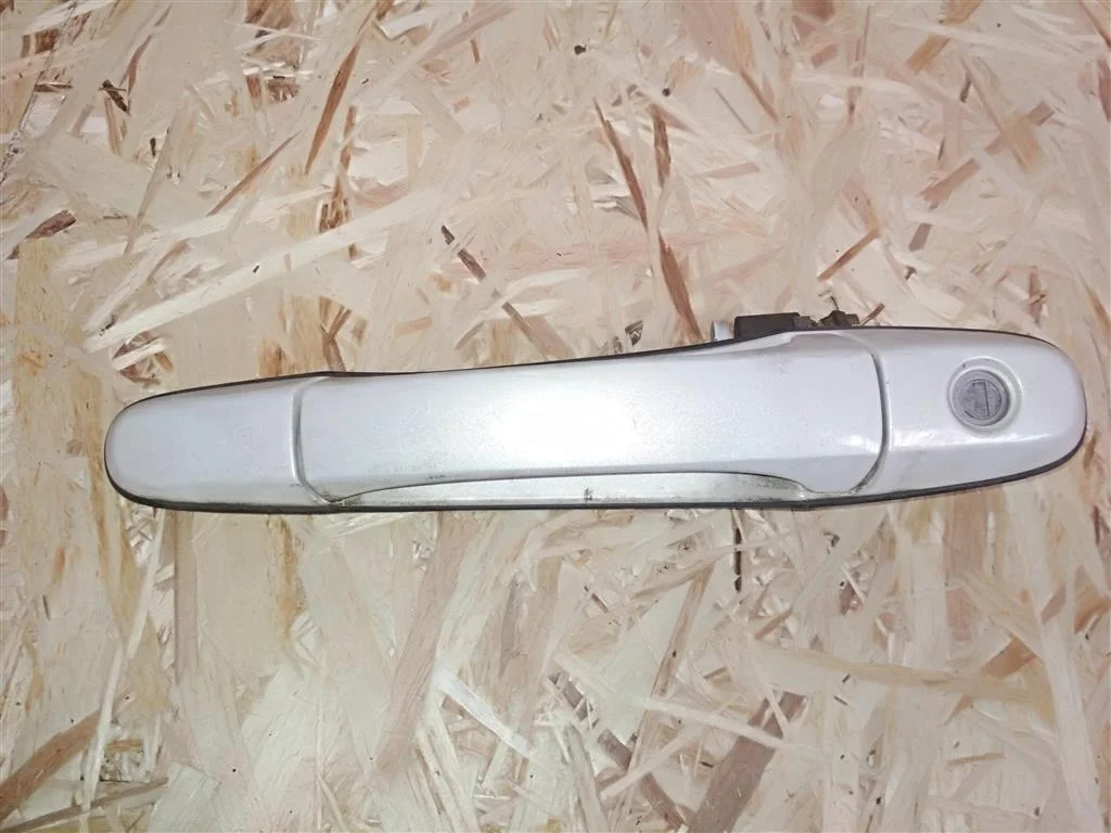 Б.у. ручка двери LEXUS RX300 MCU15 LEXUS RX300 MCU15 1MZ 1998