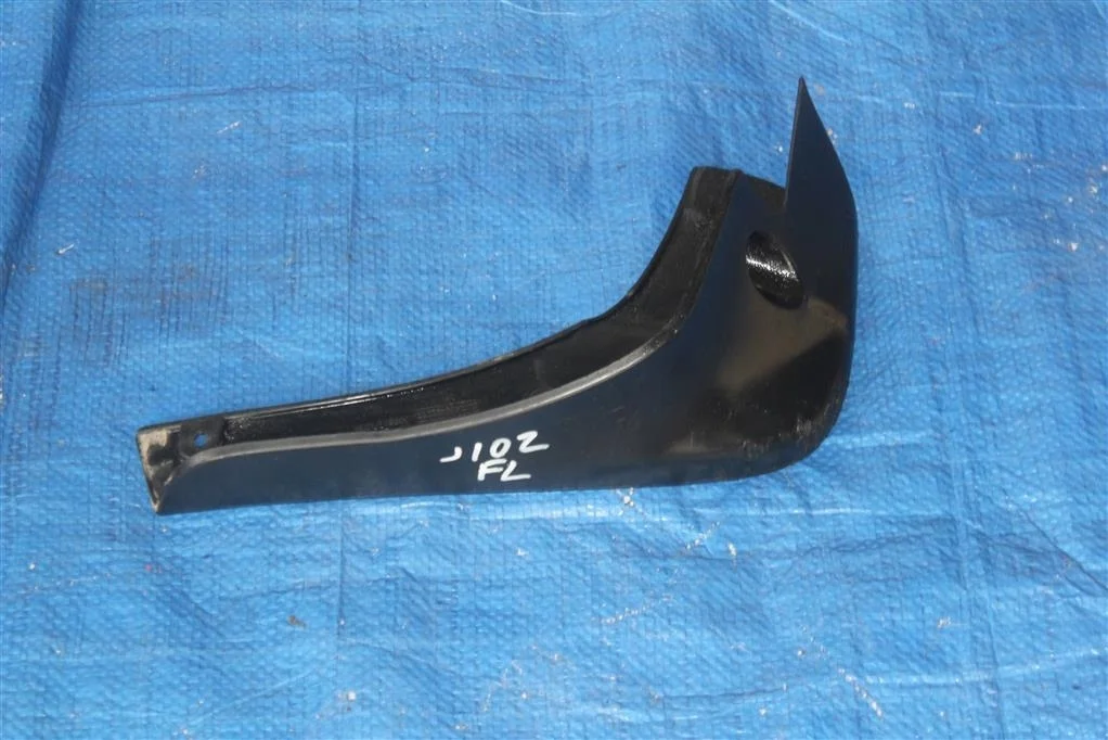 Б.у. брызговик NISSAN QASHQAI+2 JJ10 NISSAN QASHQAI+2 JJ10 MR20 2011