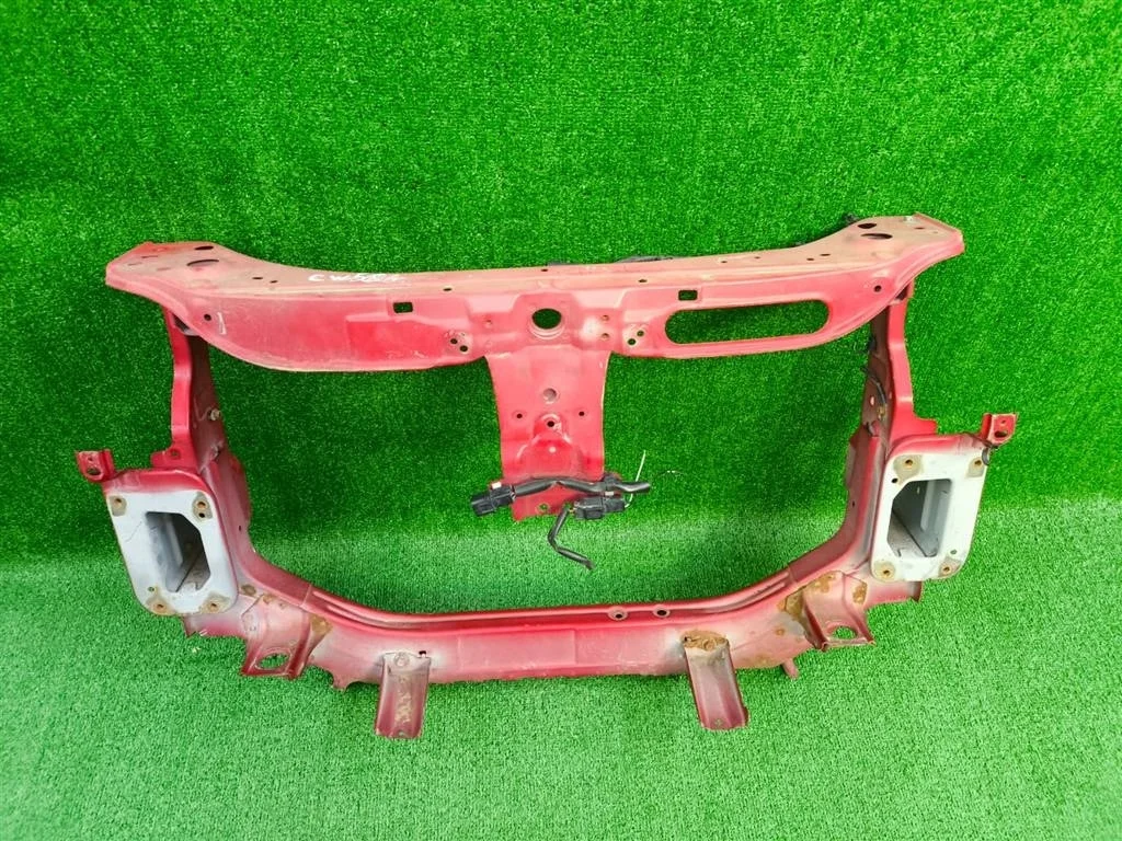 Б.у. рамка радиатора (телевизор) MITSUBISHI OUTLANDER XL CW5W MITSUBISHI OUTLANDER XL CW5W 4B12 2008