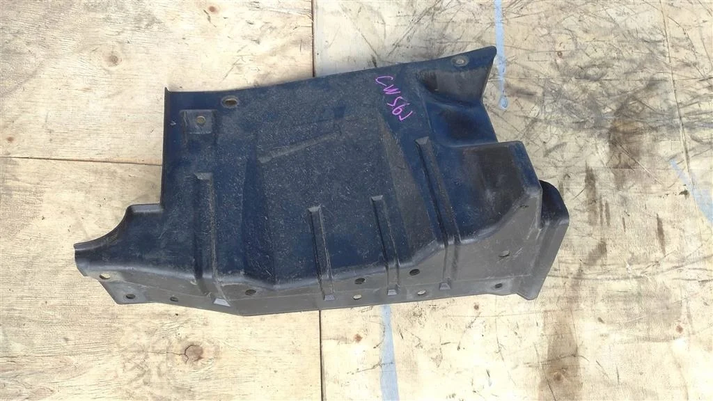 Б.у. пыльник двигателя MITSUBISHI OUTLANDER XL CW5W MITSUBISHI OUTLANDER XL CW5W 4B12 2008