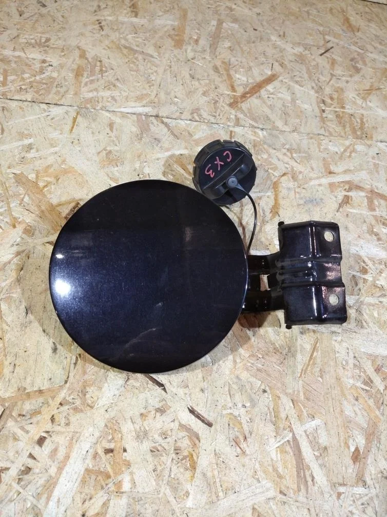 Б.у. лючок бензобака MITSUBISHI LANCER CY4A MITSUBISHI LANCER CY4A 4B11 2008