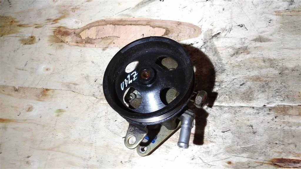 Б.у. насос гидроусилителя NISSAN PRESAGE U31 NISSAN PRESAGE U31 QR25 2004