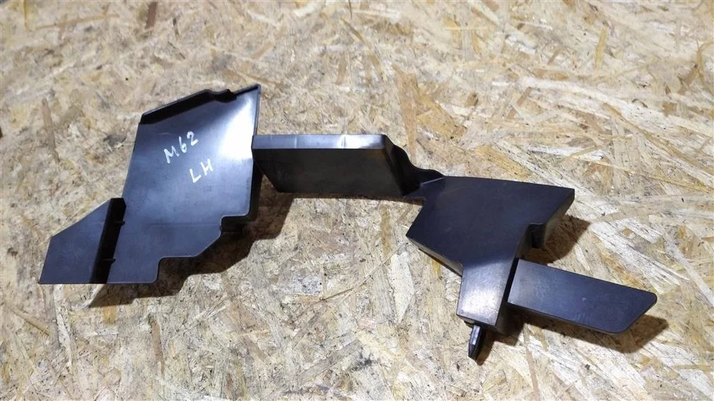 Б.у. дефлектор радиатора MAZDA MAZDA 6 GH MAZDA MAZDA 6 GH LF 2010