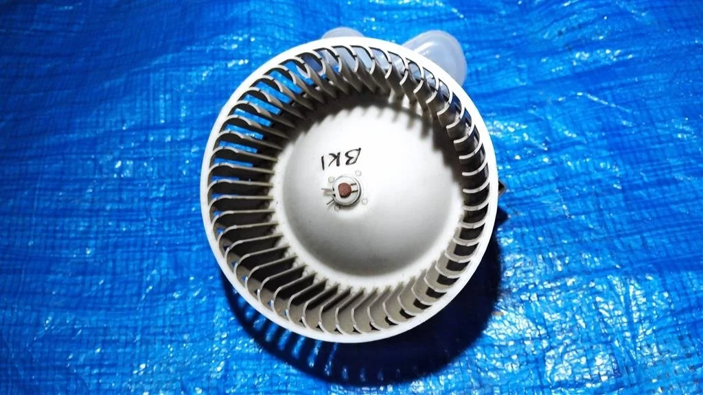 Б.у. мотор печки MAZDA MAZDA 3 BK MAZDA MAZDA 3 BK LF 2004