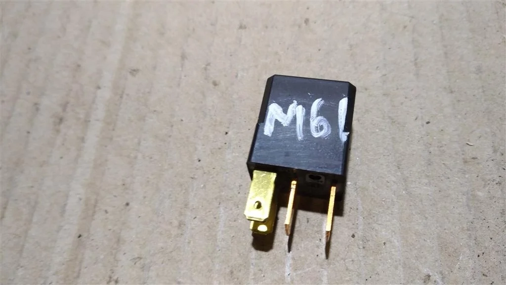 Б.у. реле MAZDA MAZDA 6 GH MAZDA MAZDA 6 GH L5 2008