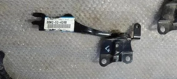 Б.у. петля капота MAZDA MAZDA 3 BL MAZDA MAZDA 3 BL  2009-