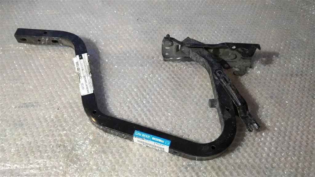 Б.у. петля багажника MAZDA MAZDA 6 GJ MAZDA MAZDA 6 GJ  2012-