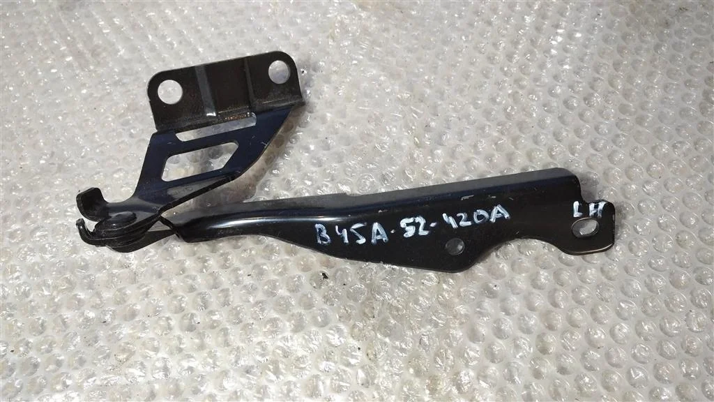 Б.у. петля капота MAZDA MAZDA 3 BM MAZDA MAZDA 3 BM  2013-