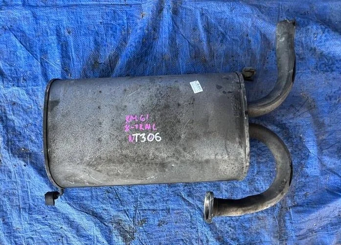 Б.у. глушитель NISSAN X-TRAIL T30 NISSAN X-TRAIL T30 QR20 2001