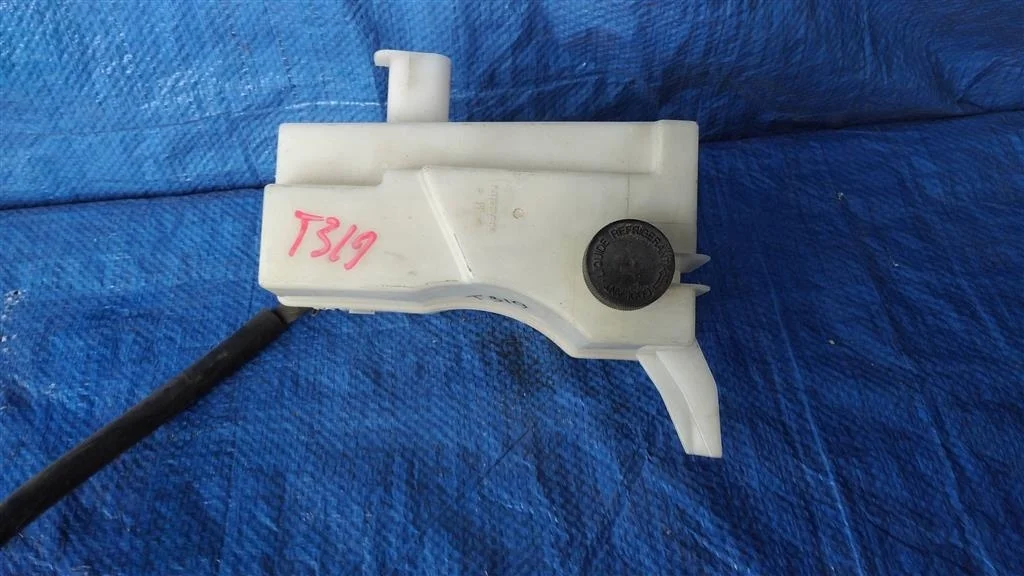 Б.у. бачок расширительный NISSAN X-TRAIL T31 NISSAN X-TRAIL T31 QR25 2007