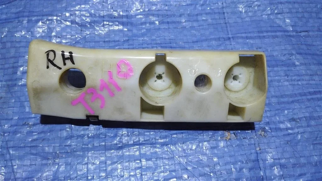 Б.у. крепление бампера зад NISSAN X-TRAIL T31 NISSAN X-TRAIL T31 QR25 2007