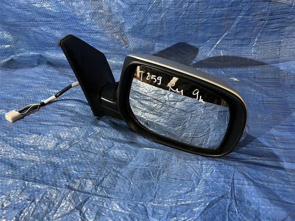Б.у. зеркало (праворуль) TOYOTA AVENSIS AZT250 TOYOTA AVENSIS AZT250 1AZ-FSE 2007