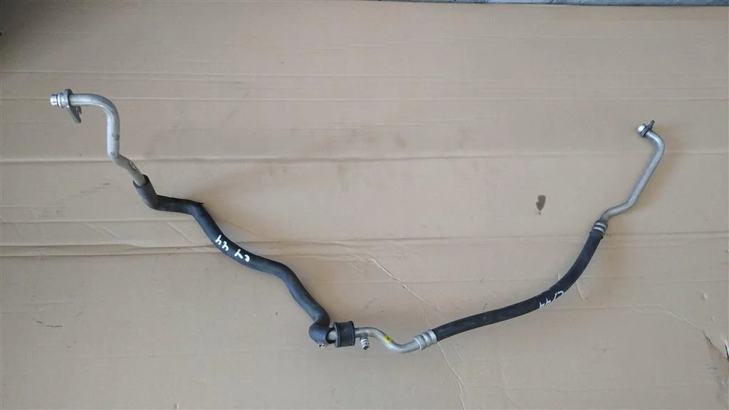 Б.у. трубка кондиционера толстая MITSUBISHI LANCER CY4A MITSUBISHI LANCER CY4A 4B11