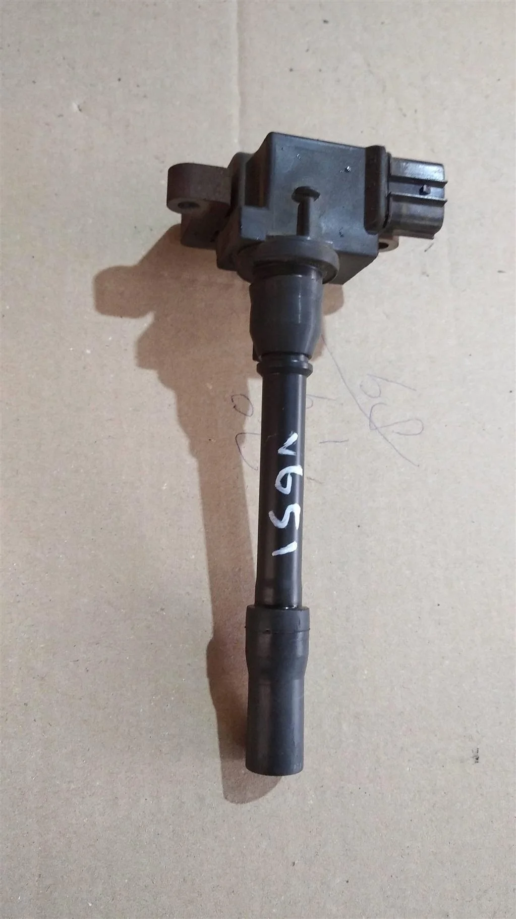 Б.у. катушка зажигания MITSUBISHI PAJERO V65W MITSUBISHI PAJERO V65W 6G74GDI 2001