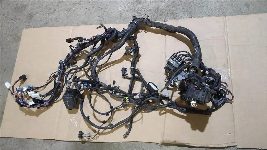 Б.у. электропроводка подкапотная MITSUBISHI OUTLANDER GF2W MITSUBISHI OUTLANDER GF2W 4B11 2017