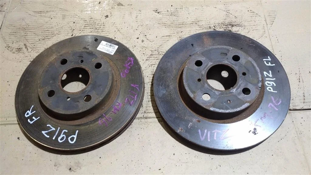 Б.у. диск тормозной (пара) TOYOTA VITZ KSP90 TOYOTA VITZ KSP90 1KR 2010