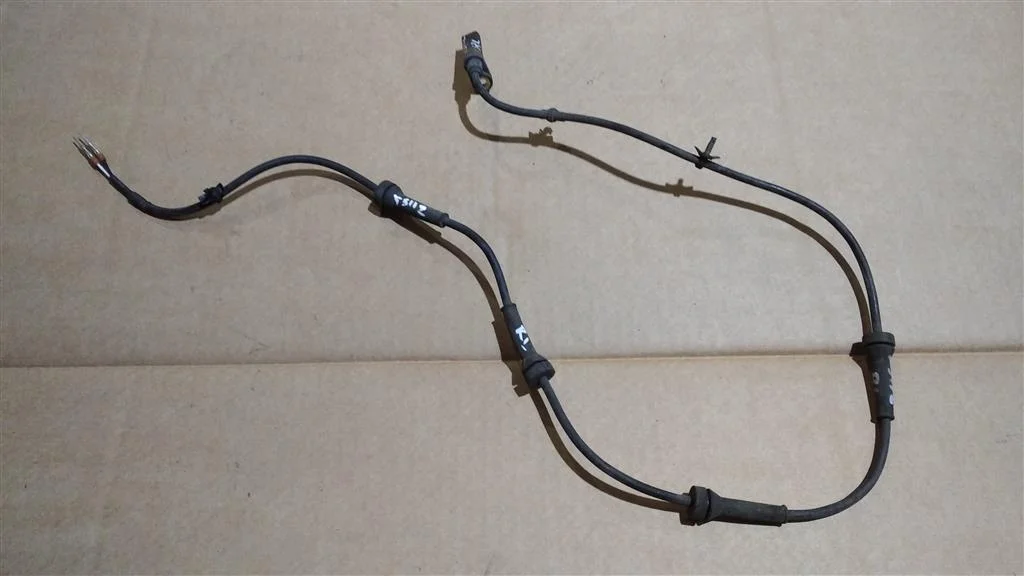 Б.у. датчик abs NISSAN X-TRAIL T31 NISSAN X-TRAIL T31 QR25 2012