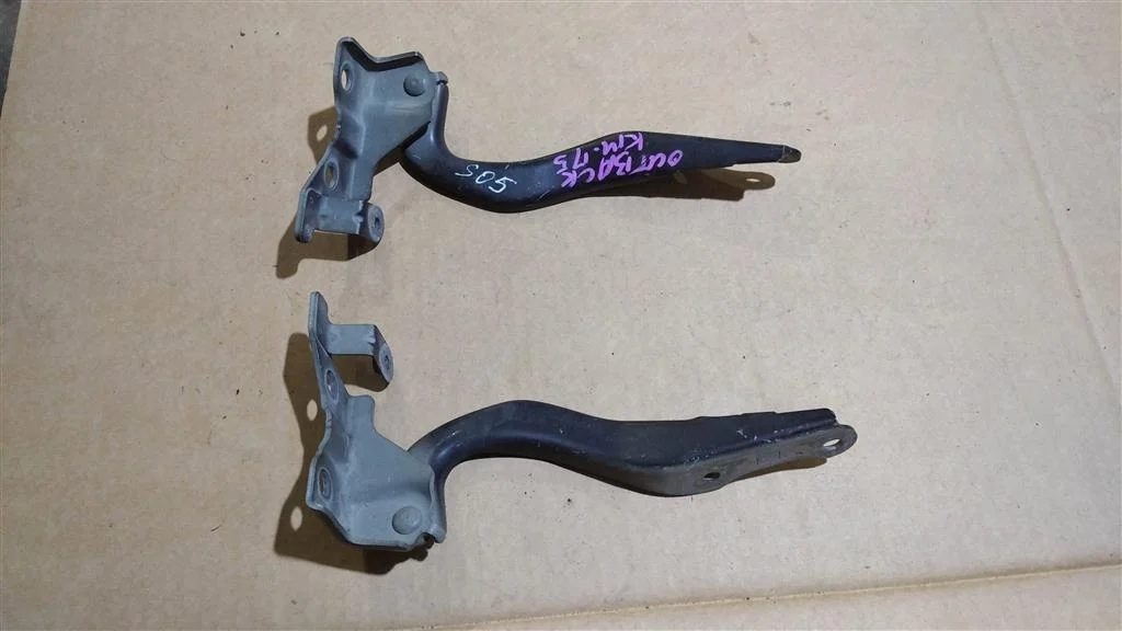 Б.у. петля капота (2шт) SUBARU LEGACY/ OUTBACK B14 SUBARU LEGACY/ OUTBACK B14 EJ253 2011-2012