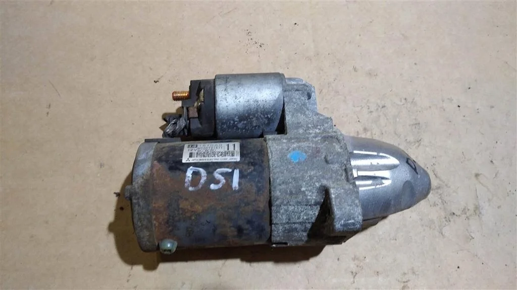 Б.у. стартер MITSUBISHI Delica D5 CV MITSUBISHI Delica D5 CV 4B12 2009