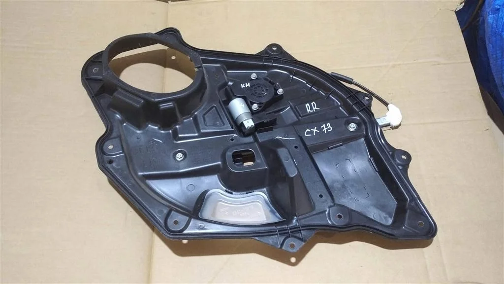 Б.у. стеклоподъемник MAZDA CX7 ER8 MAZDA CX7 ER8 L3