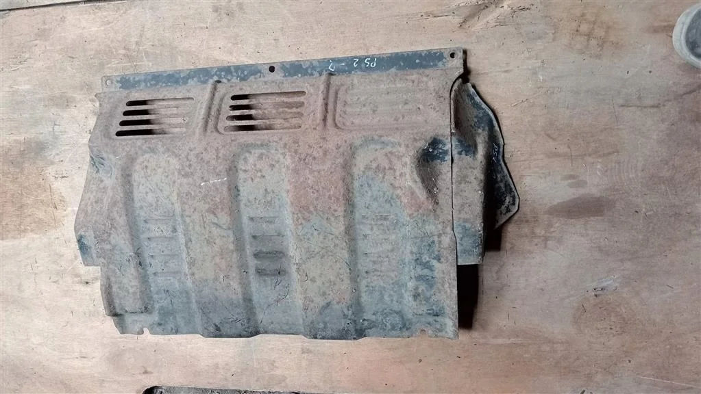 Б.у. защита двигателя металлическая MITSUBISHI PAJERO SPORT KH8W MITSUBISHI PAJERO SPORT KH8W 4M41 2008-2013