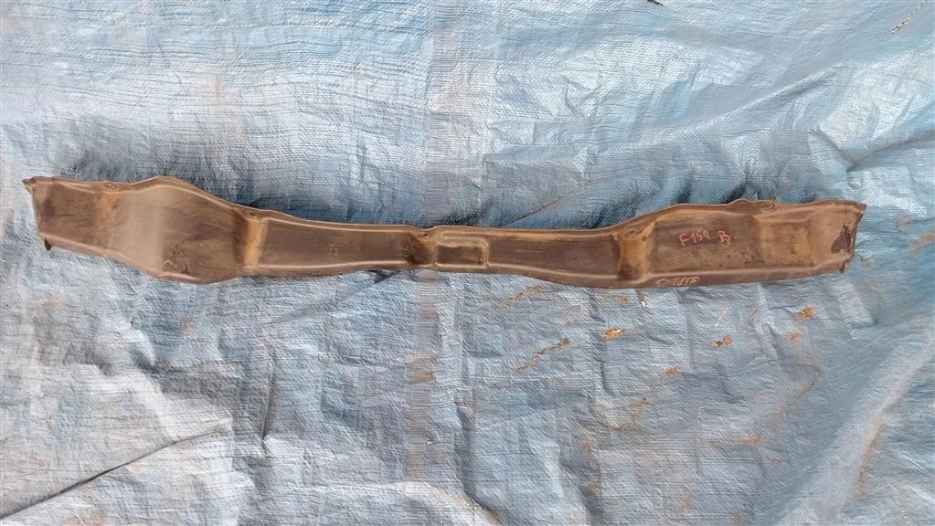 Б.у. защита бампера заднего NISSAN JUKE F15E NISSAN JUKE F15E HR16 2010