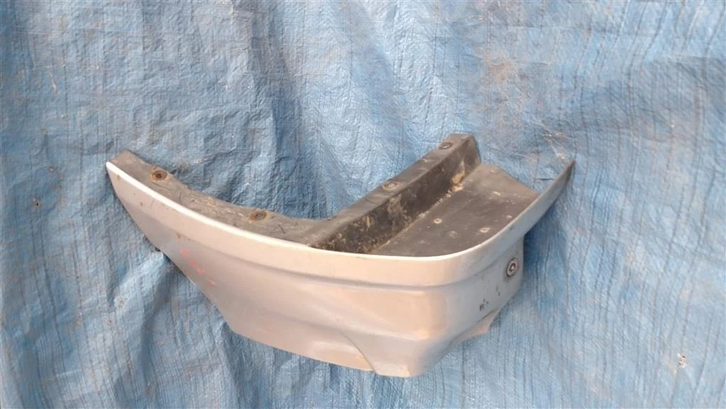 Б.у. брызговик MITSUBISHI PAJERO V75W MITSUBISHI PAJERO V75W 6G74 2001