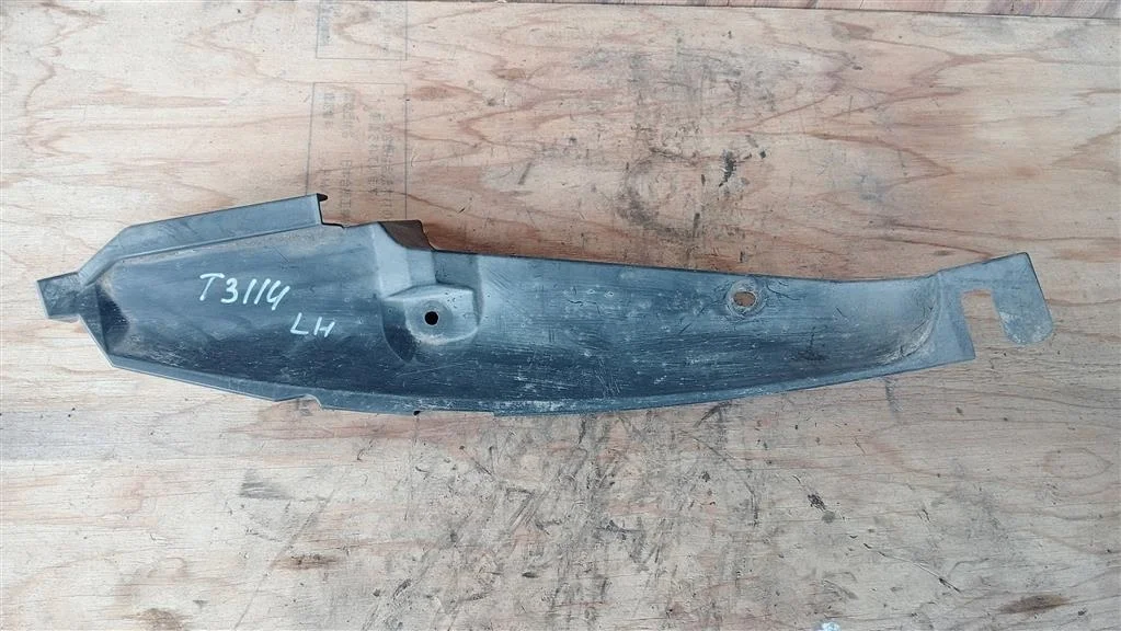 Б.у. пыльник бампера NISSAN X-TRAIL T31 NISSAN X-TRAIL T31 QR25 2007