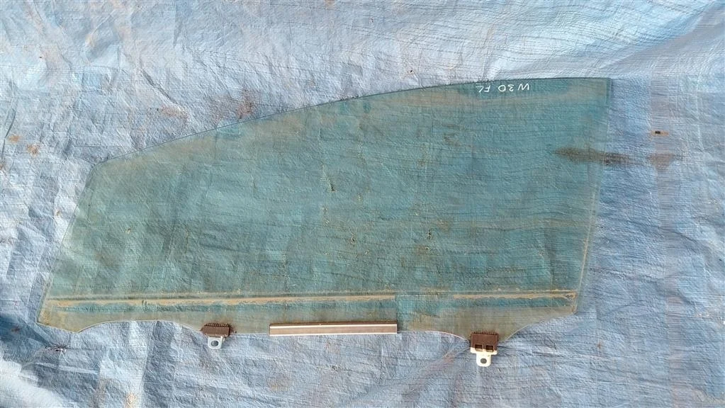 Б.у. стекло двери TOYOTA PRIUS ZVW30 TOYOTA PRIUS ZVW30 2ZR-FXE 2011