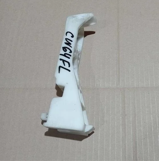 Б.у. кронштейн фары MITSUBISHI OUTLANDER XL CW6W MITSUBISHI OUTLANDER XL CW6W 6B31