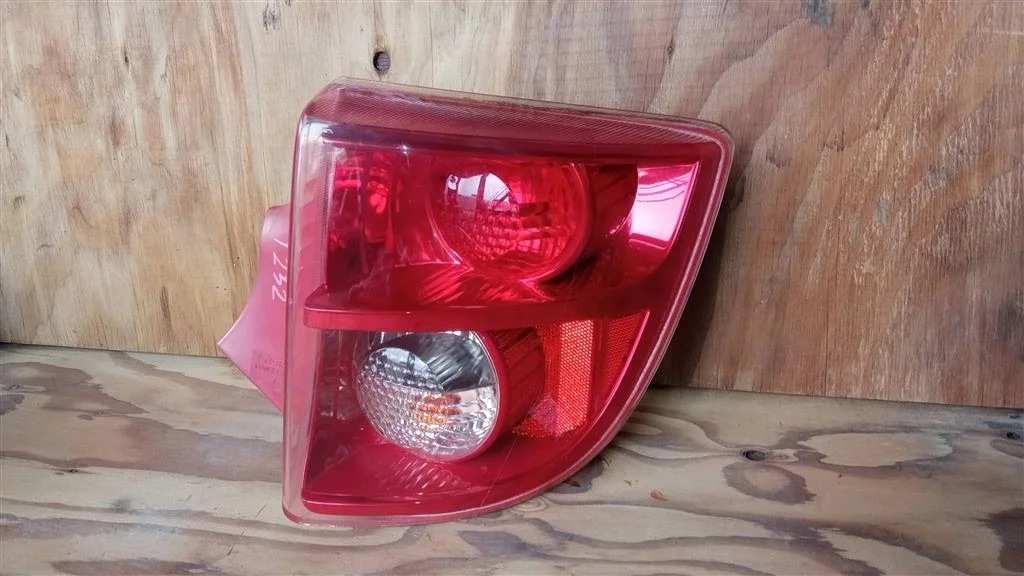 Б.у. фонарь наружный TOYOTA CELICA ZZT230 TOYOTA CELICA ZZT230 1ZZFE 2005