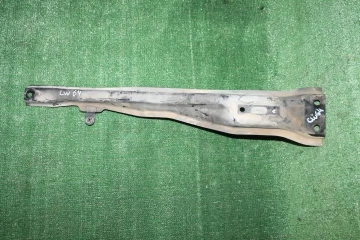 Б.у. балка продольная (лыжа) MITSUBISHI OUTLANDER XL CW6W MITSUBISHI OUTLANDER XL CW6W 6B31