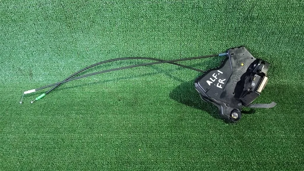 Б.у. замок двери TOYOTA ALPHARD H10 TOYOTA ALPHARD H10 2AZ 2003