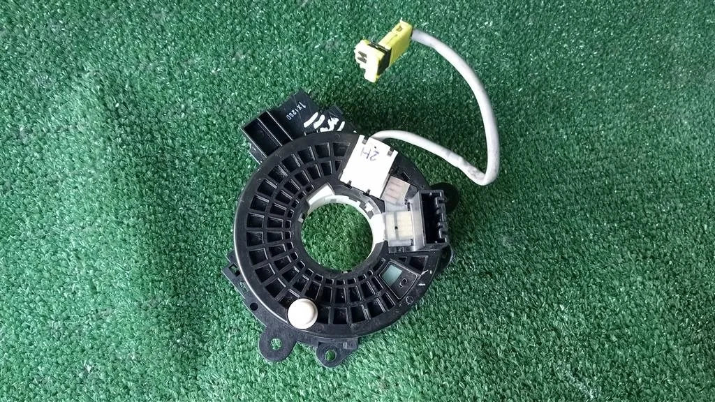 Б.у. шлейф рулевой NISSAN JUKE F15E NISSAN JUKE F15E HR16 2011