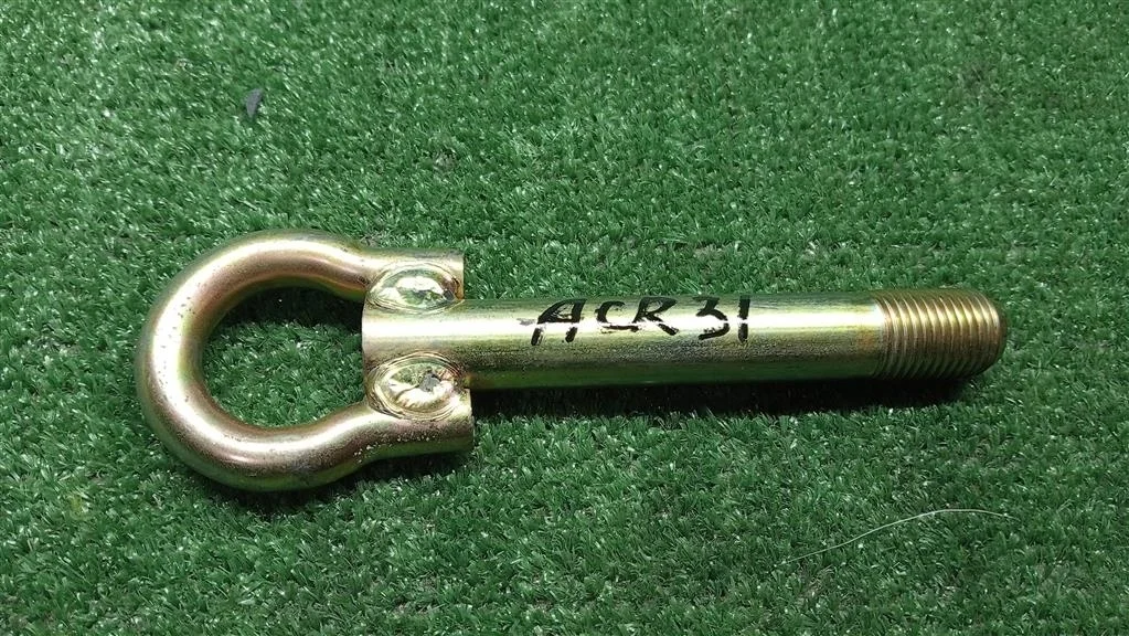 Б.у. крюк буксировочный TOYOTA ESTIMA ACR30 TOYOTA ESTIMA ACR30 2AZ 2004