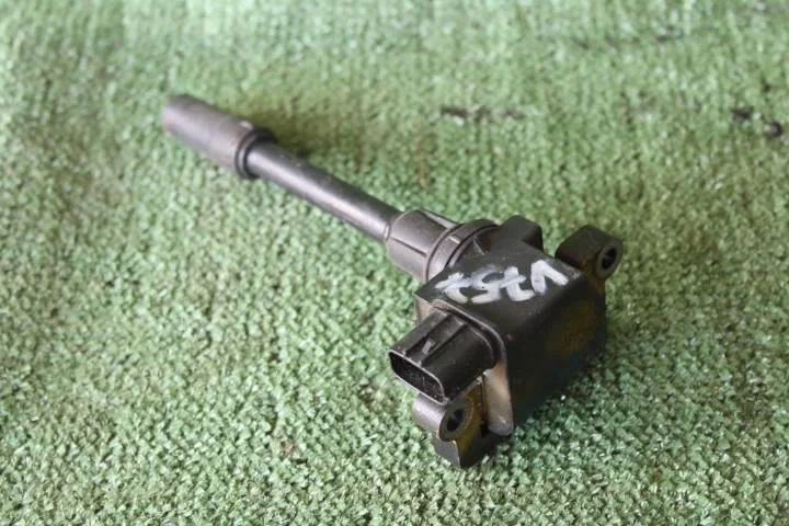 Б.у. катушка зажигания MITSUBISHI PAJERO V75W MITSUBISHI PAJERO V75W 6G74 2001